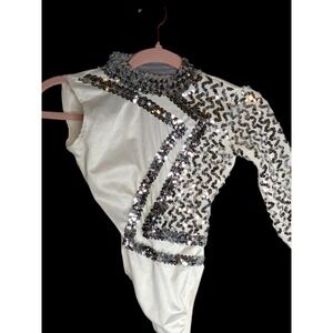 Girls Sequined One Sleeve White Sequined Leotard Asymmetrical Dancewear Chi M/L